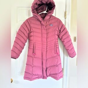 Patagonia. Girls long puffy down coat